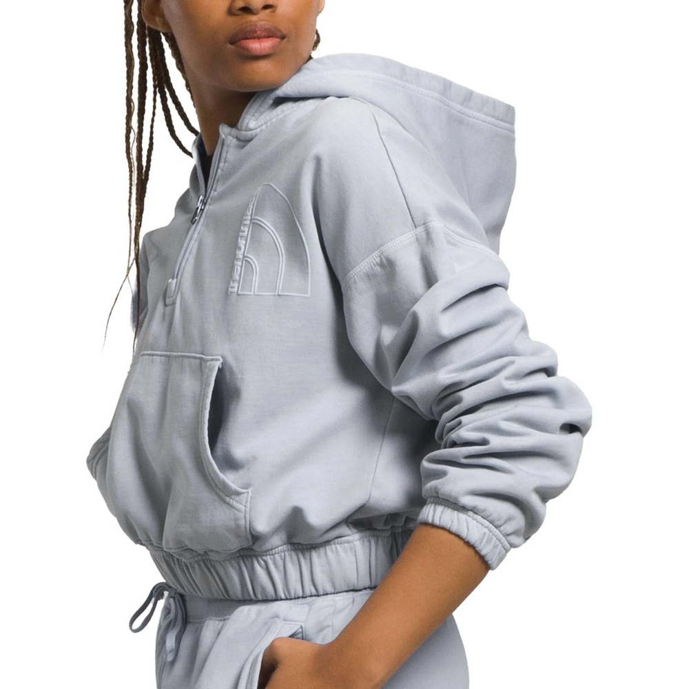 The North Face Light Purple Half Zip Sweatshirt Hoodie for Everyday Comfort XS